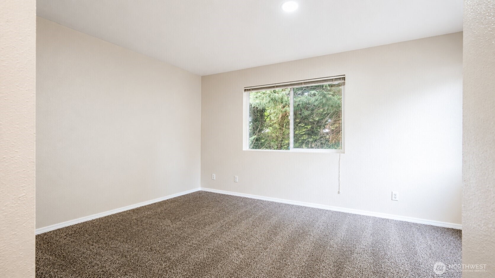 13367 Ambaum Boulevard Property Photo 21