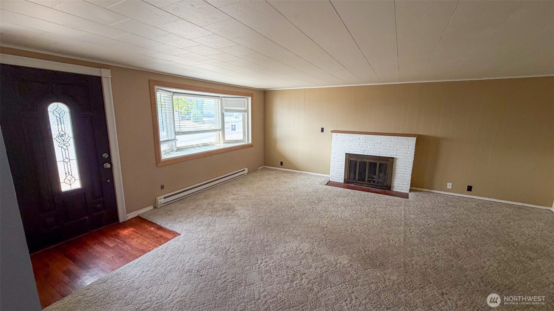 1123 Central Avenue Property Photo 8