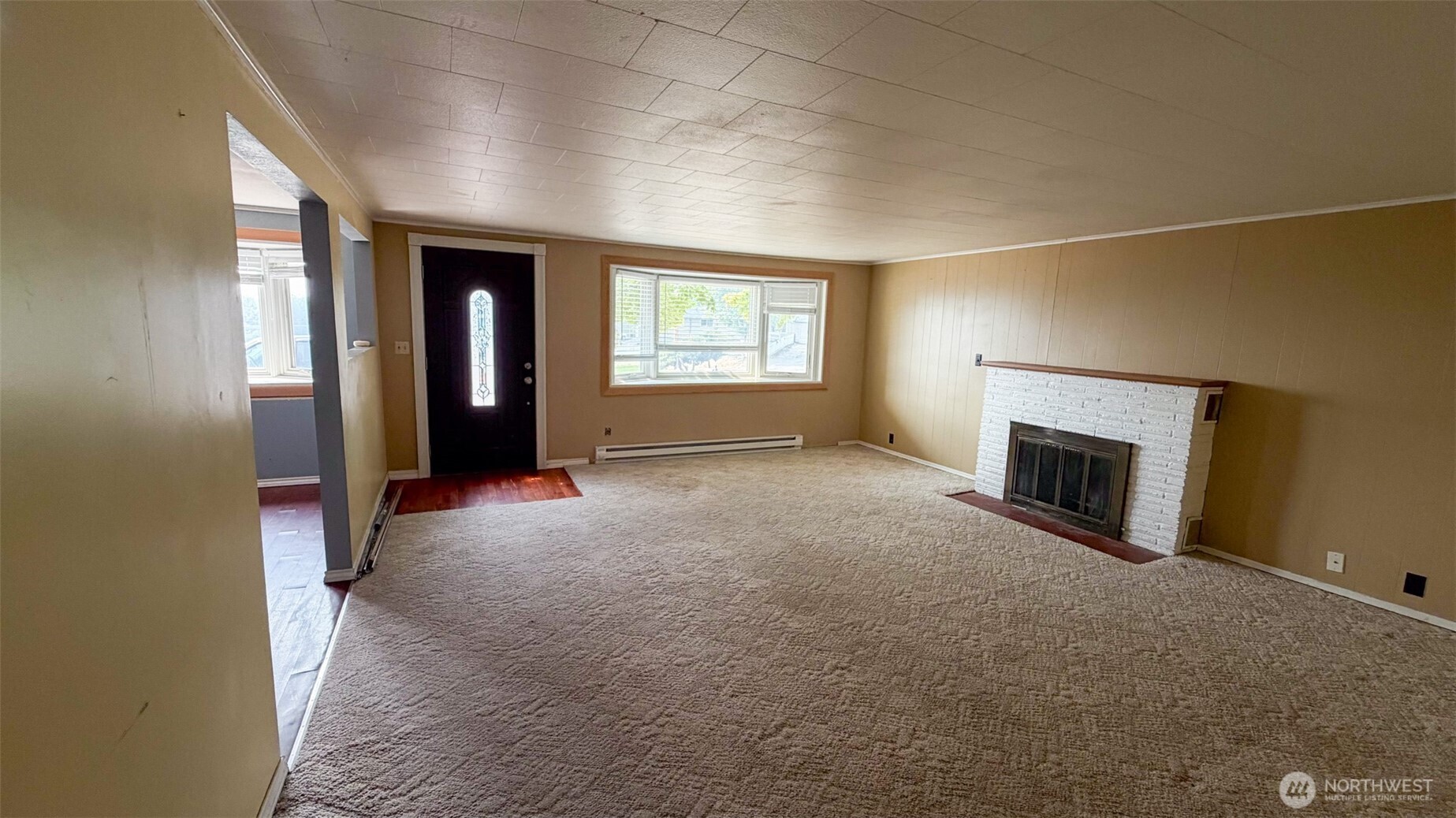 1123 Central Avenue Property Photo 10