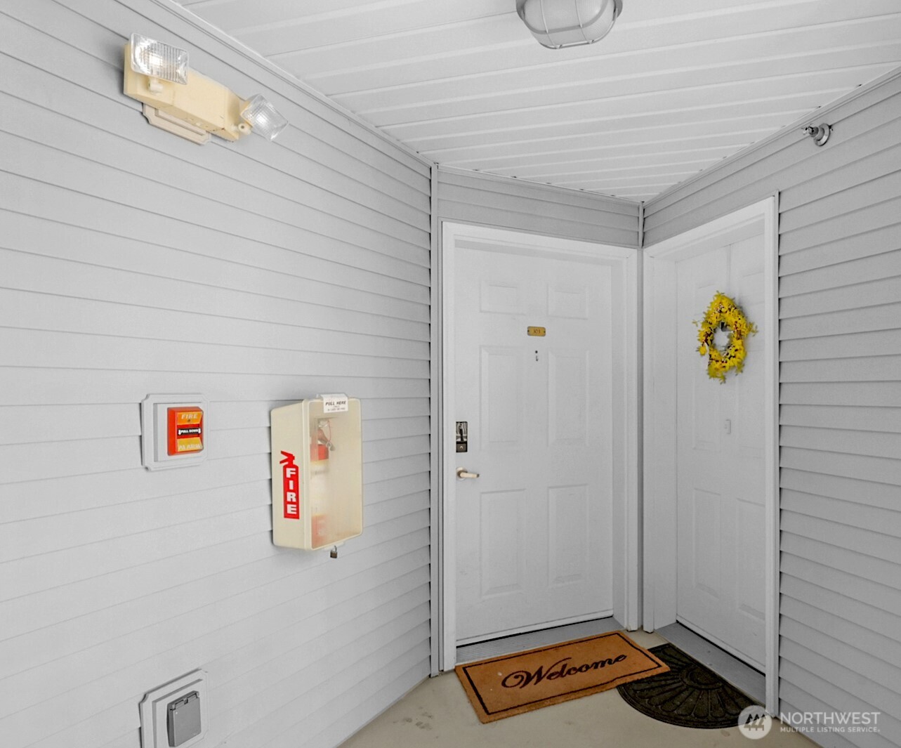 2522 Rucker Avenue 303 Property Photo 6