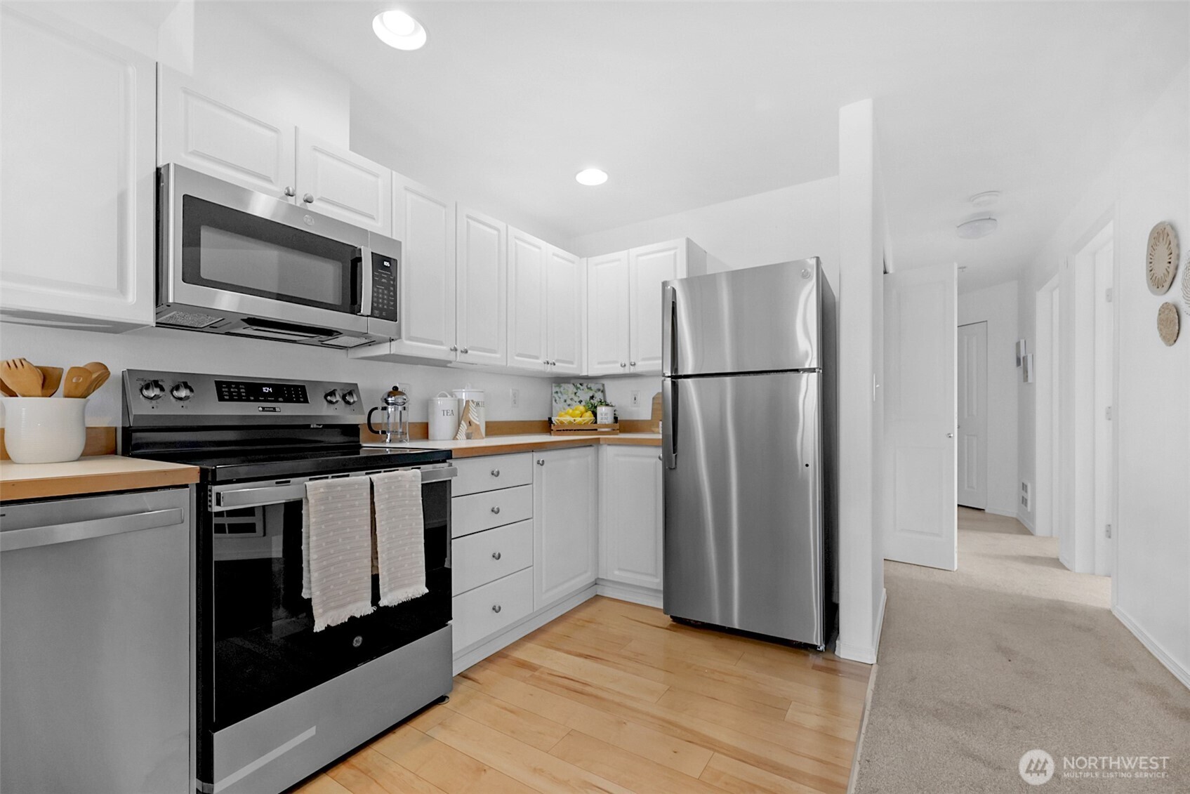 2522 Rucker Avenue 303 Property Photo 14
