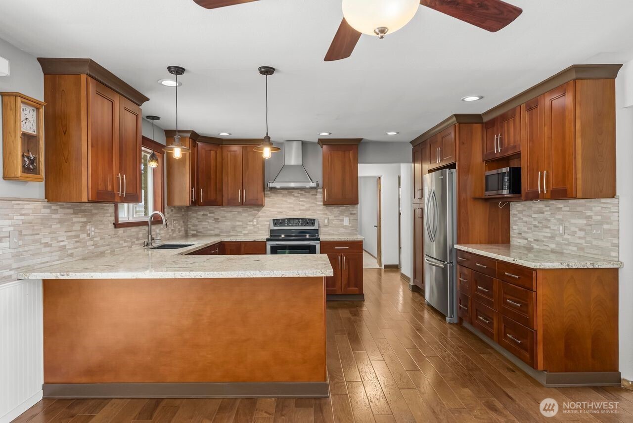 10419 16th Street Property Photo 12
