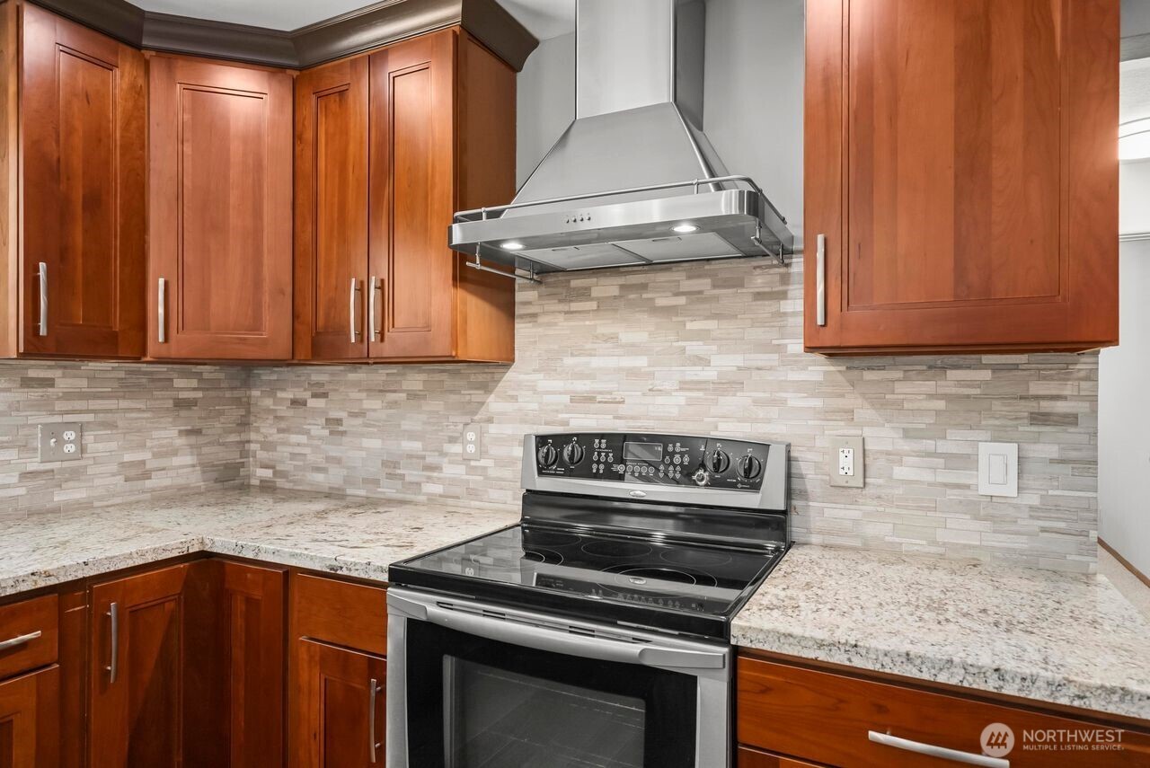 10419 16th Street Property Photo 14