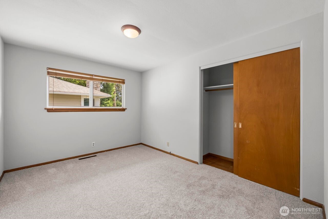 10419 16th Street Property Photo 20