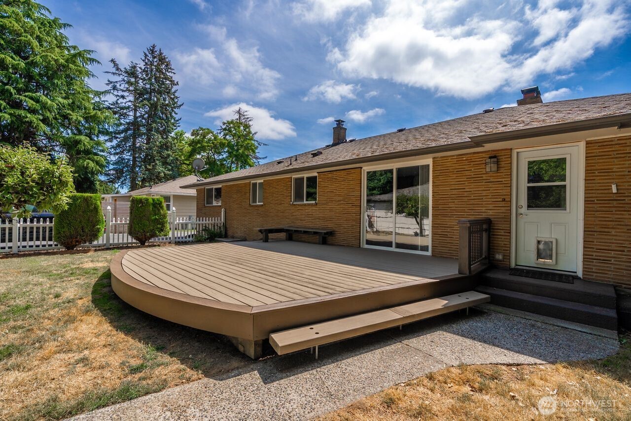 10419 16th Street Property Photo 29