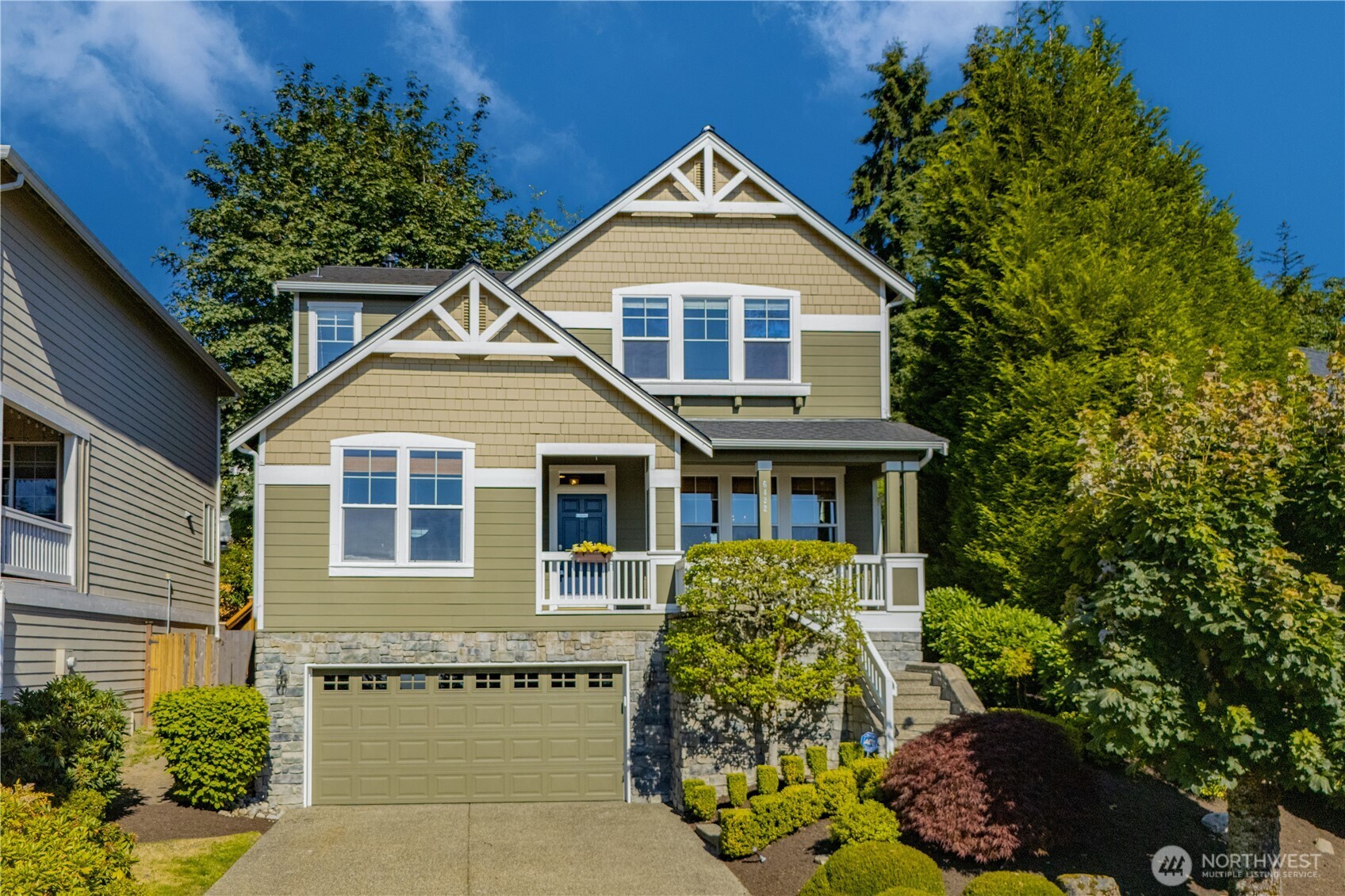 6432 166th Place Property Photo 1
