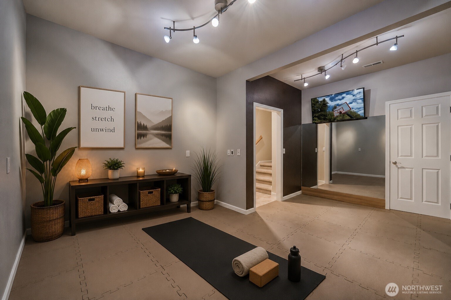 6432 166th Place Property Photo 32
