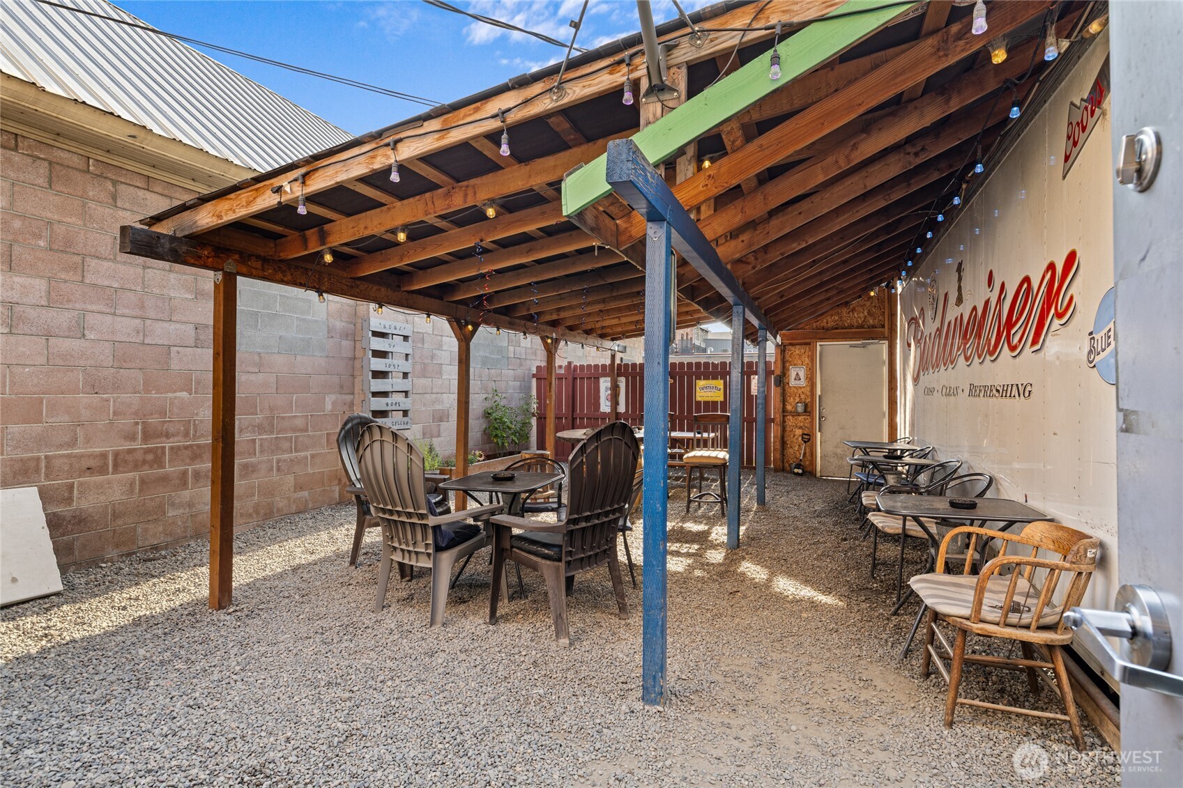 112 Pennsylvania Avenue Property Photo 23