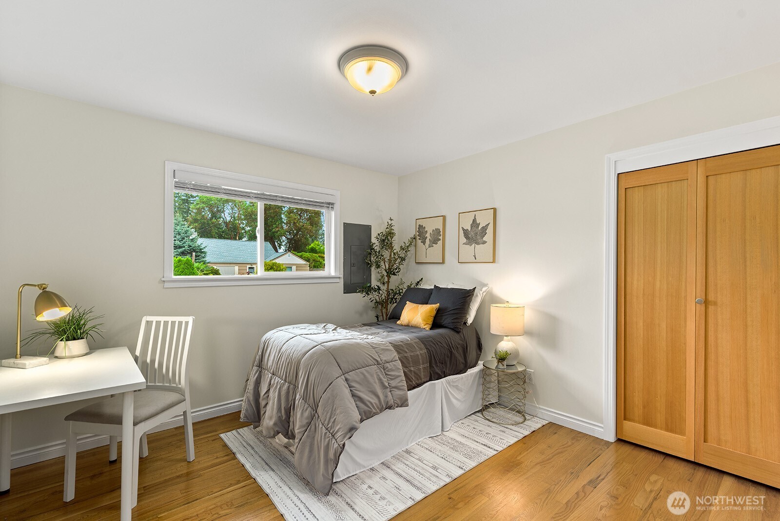 16026 16th Avenue Property Photo 15