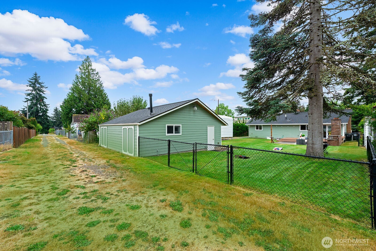 16026 16th Avenue Property Photo 24