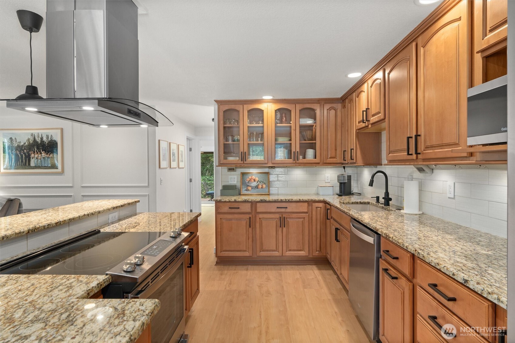 13317 58th Drive Property Photo 6