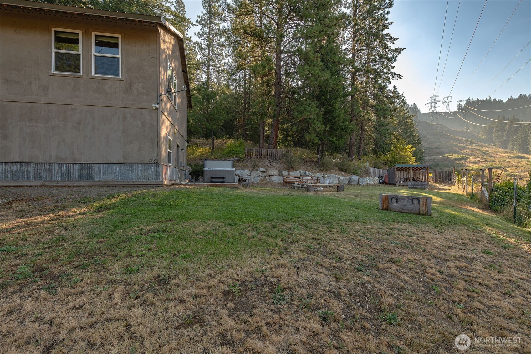 24611 Spur Street Property Photo 5