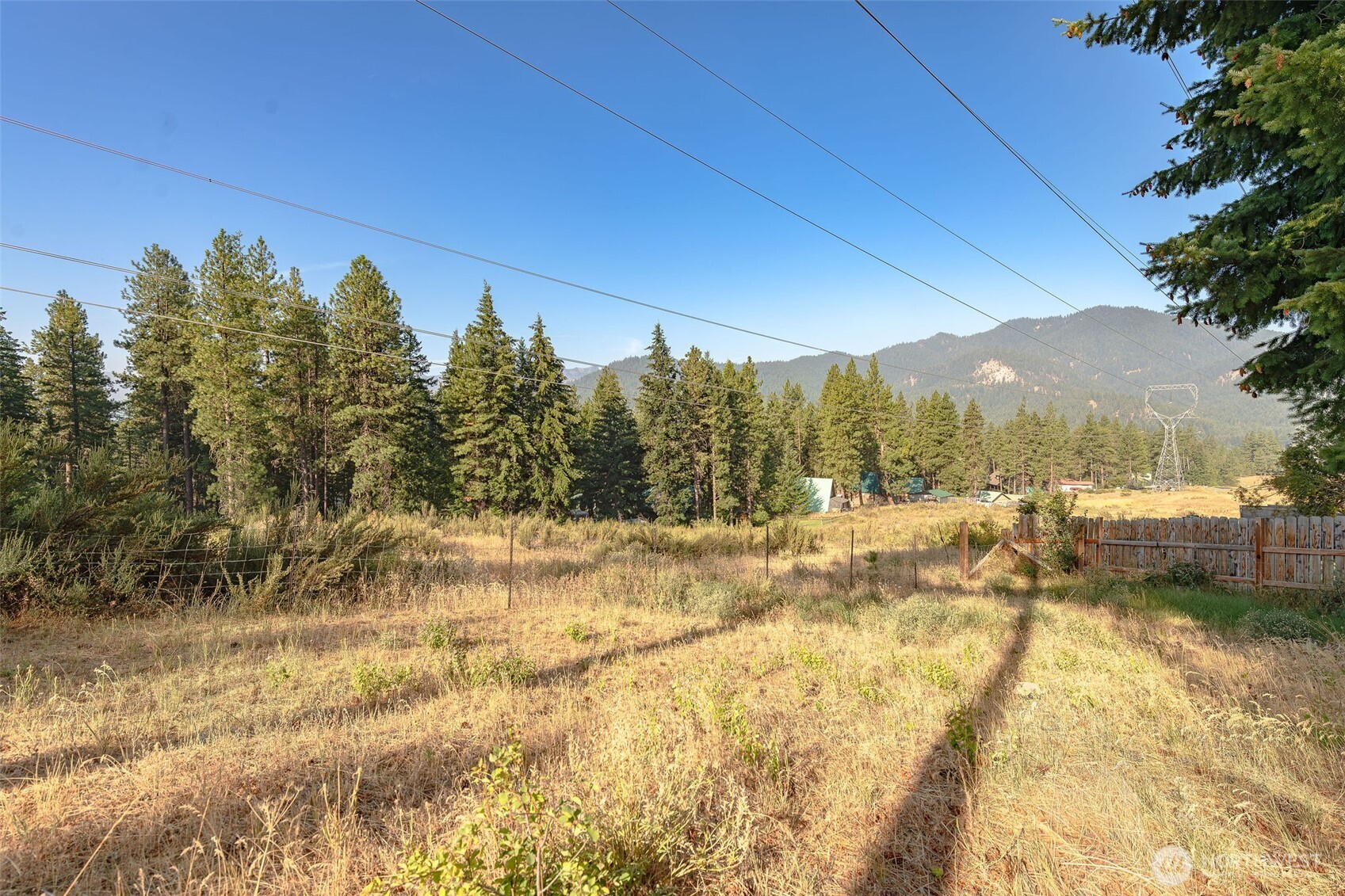 24611 Spur Street Property Photo 10