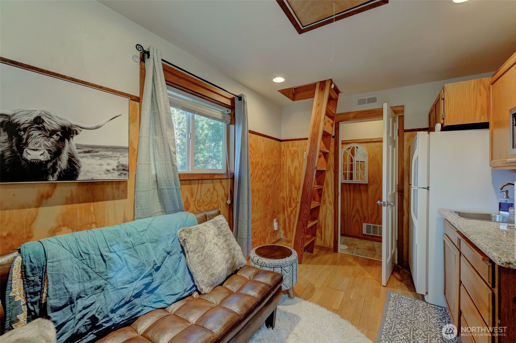24611 Spur Street Property Photo 22