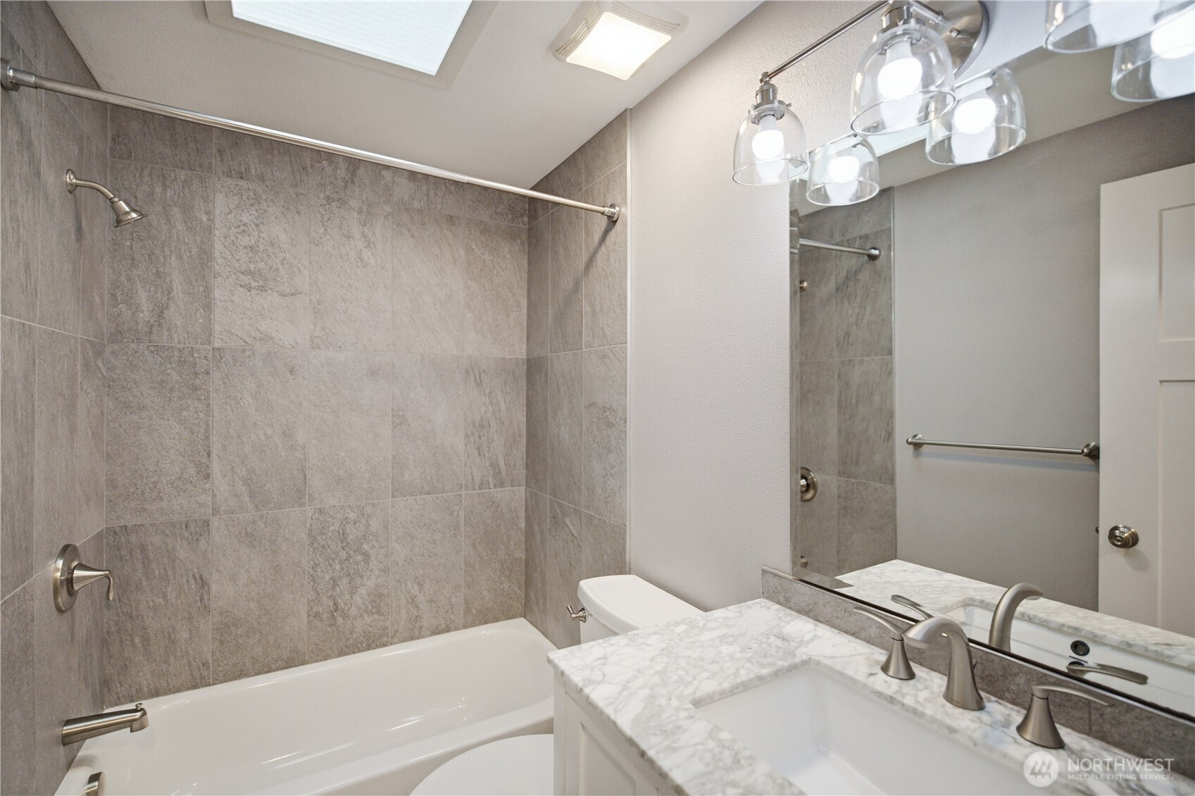15952 Se 176th Place Property Photo 23