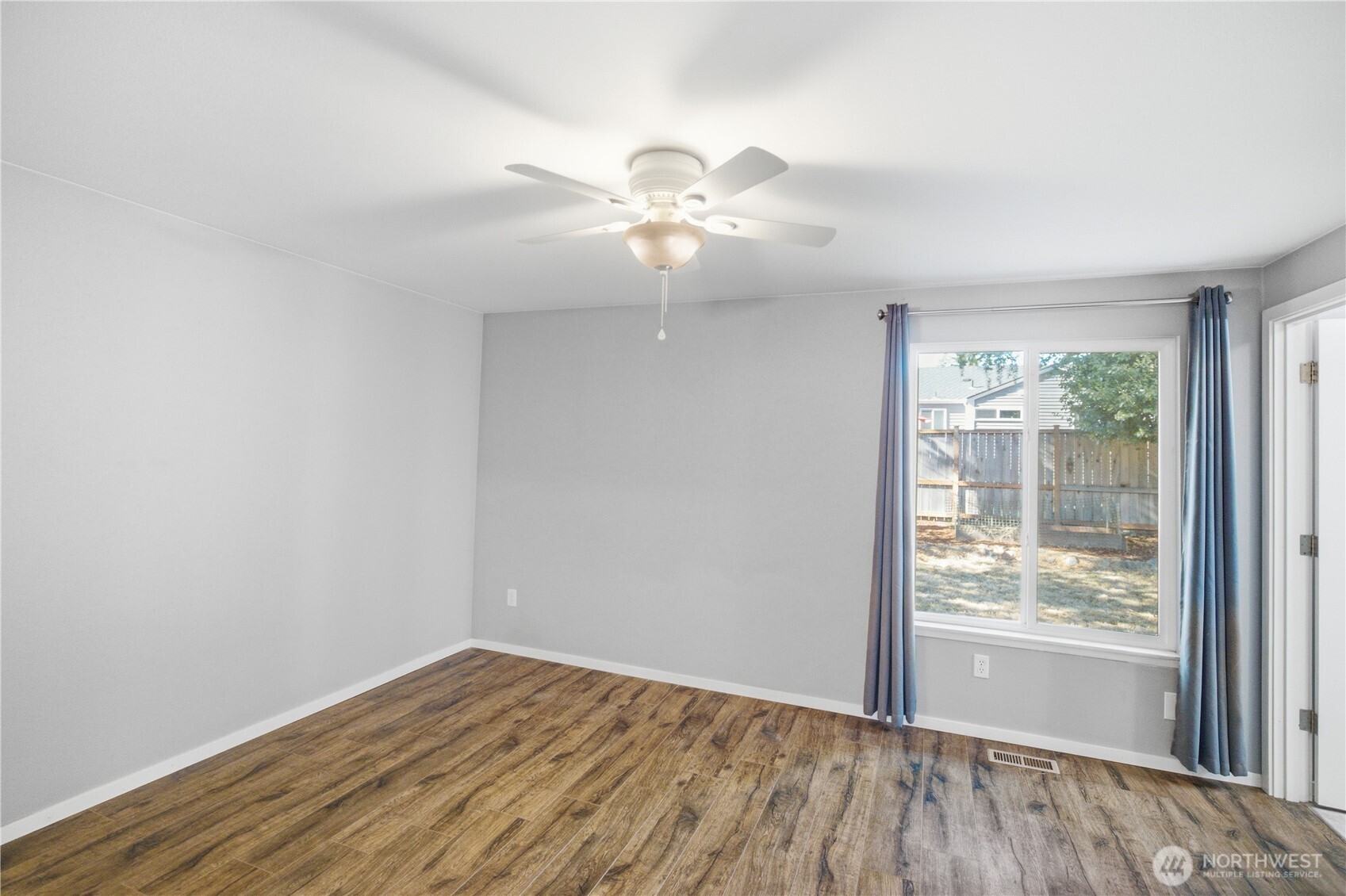 15952 Se 176th Place Property Photo 27