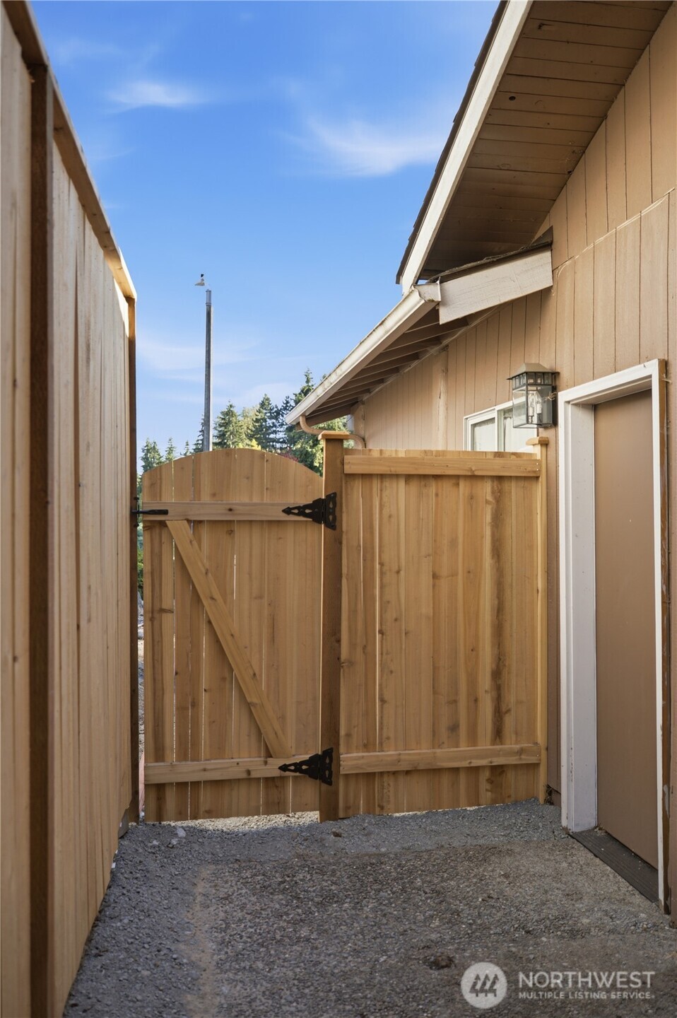 15952 Se 176th Place Property Photo 30