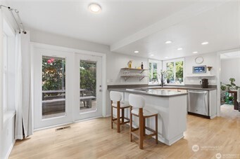 209 Casey Court Property Photo 16