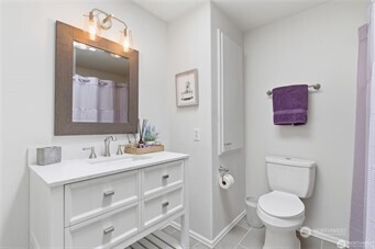 209 Casey Court Property Photo 29
