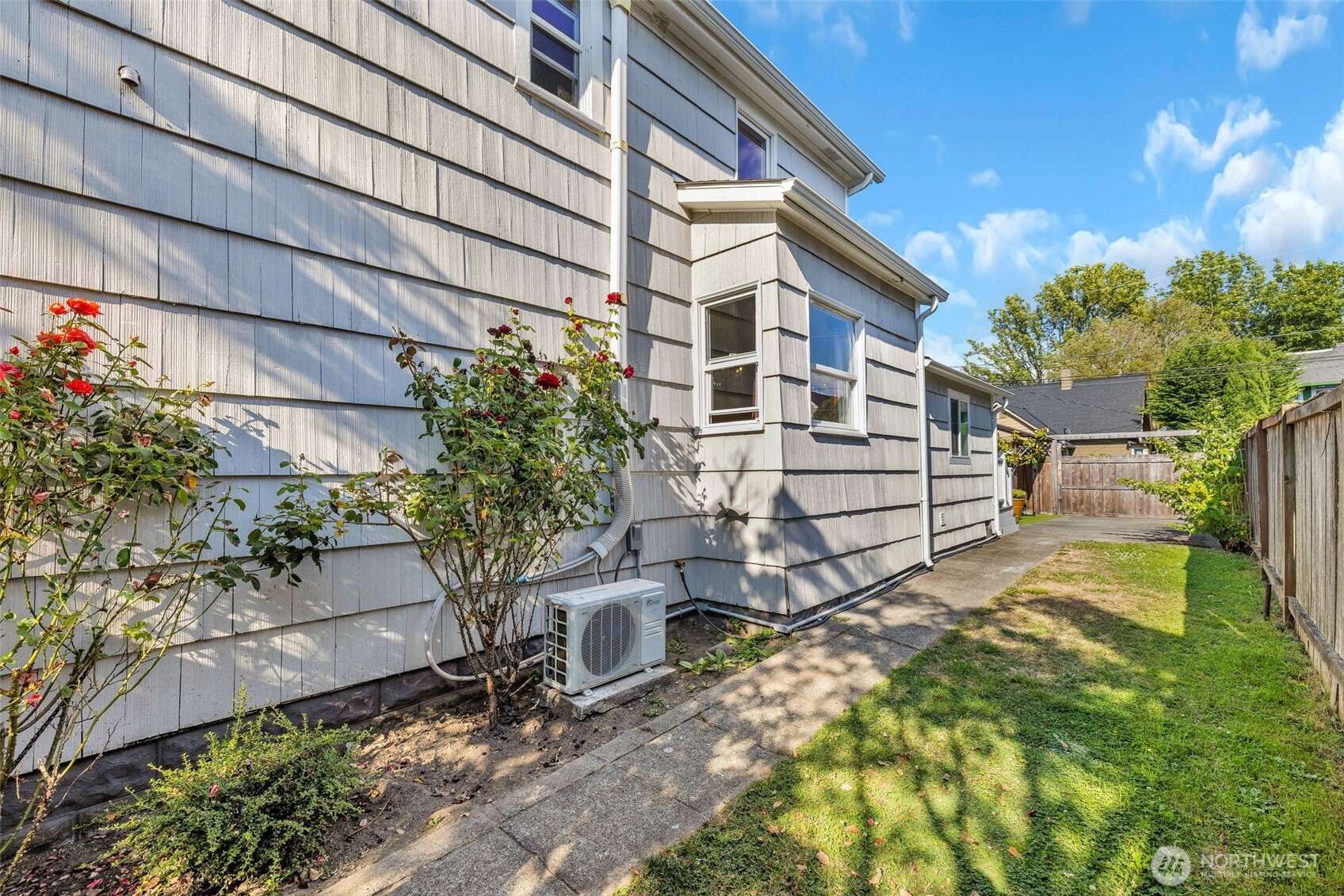 815 N Fife Street Property Photo 34