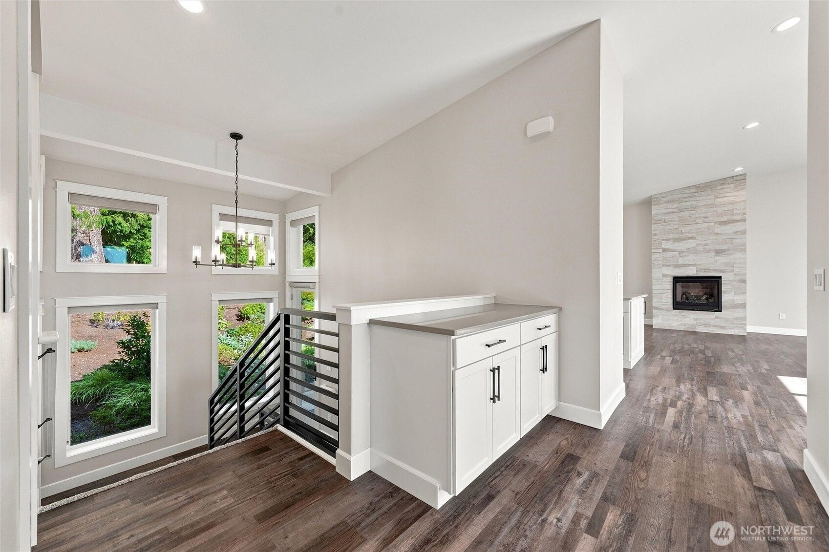 907 Chuckanut Drive Property Photo 14