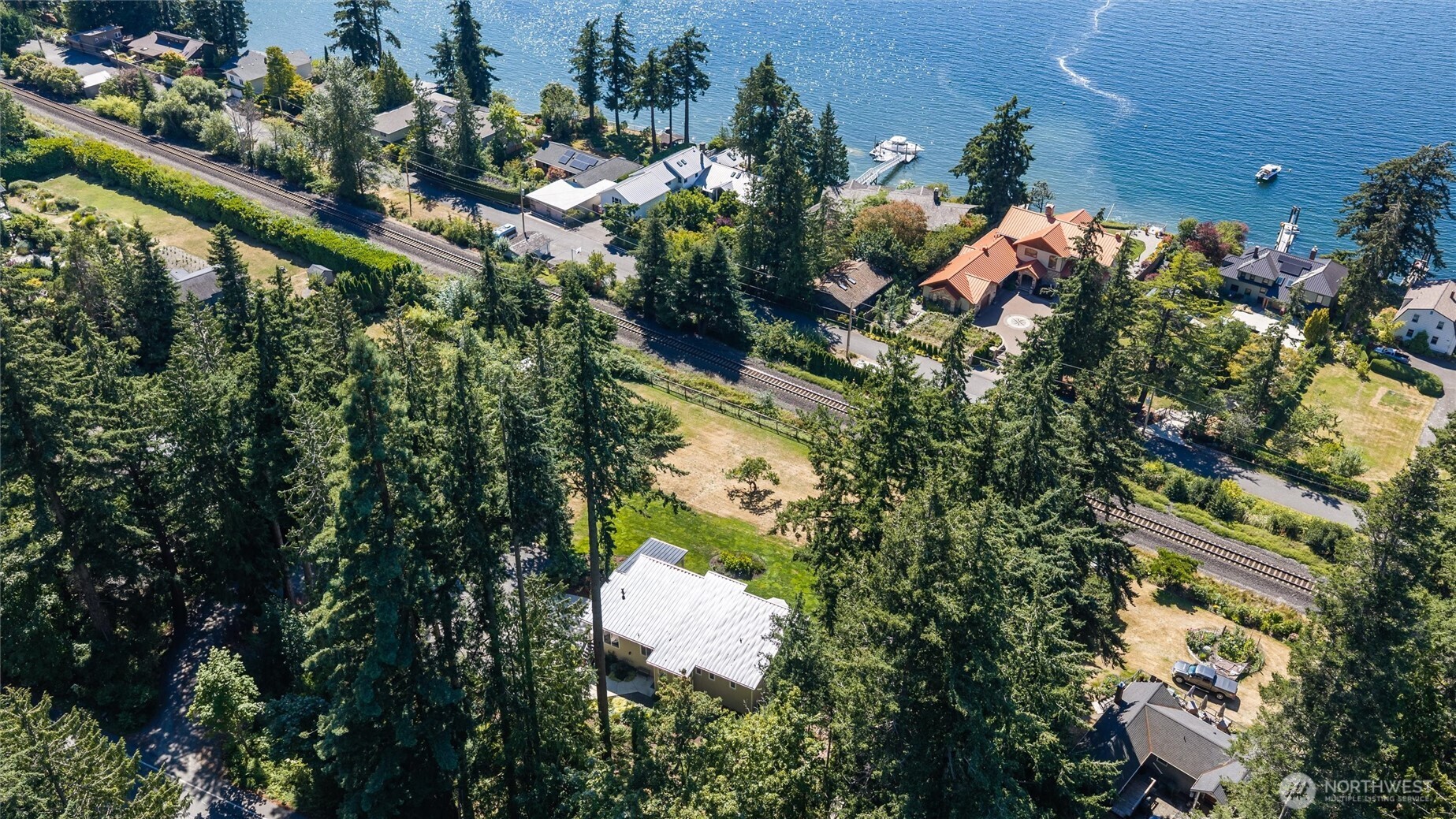 907 Chuckanut Drive Property Photo 37