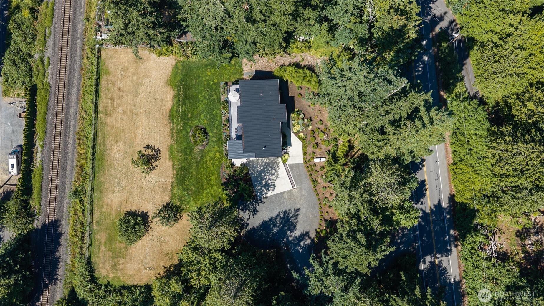 907 Chuckanut Drive Property Photo 38