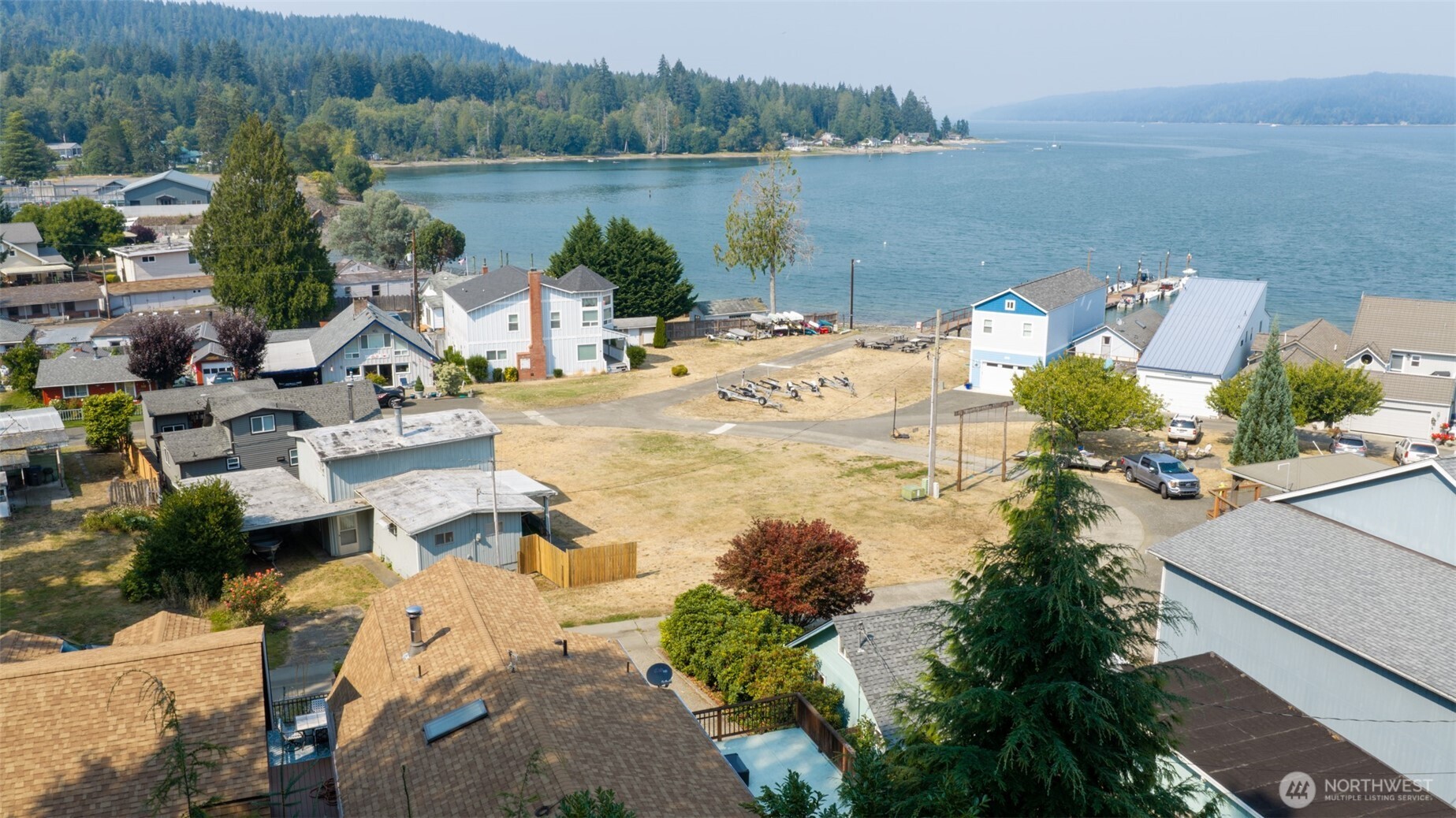 20 N Tillicum Beach Lane Property Photo 4