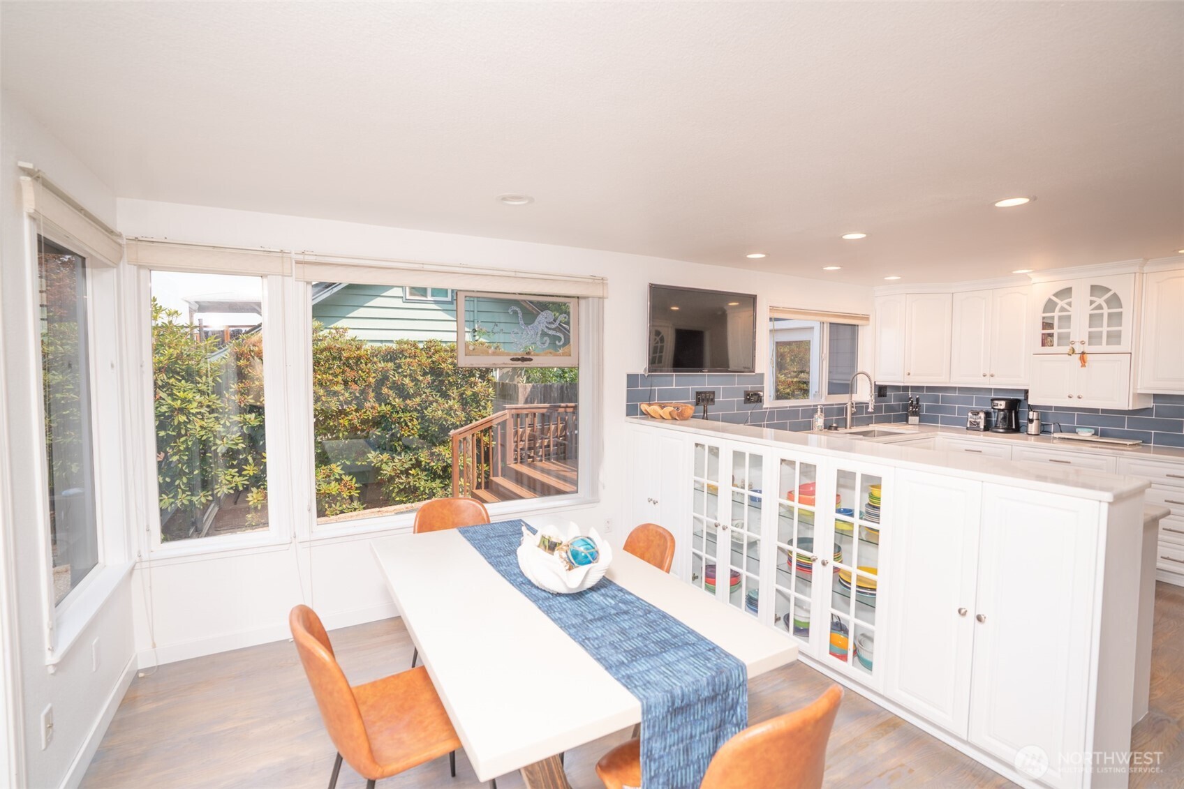 20 N Tillicum Beach Lane Property Photo 8