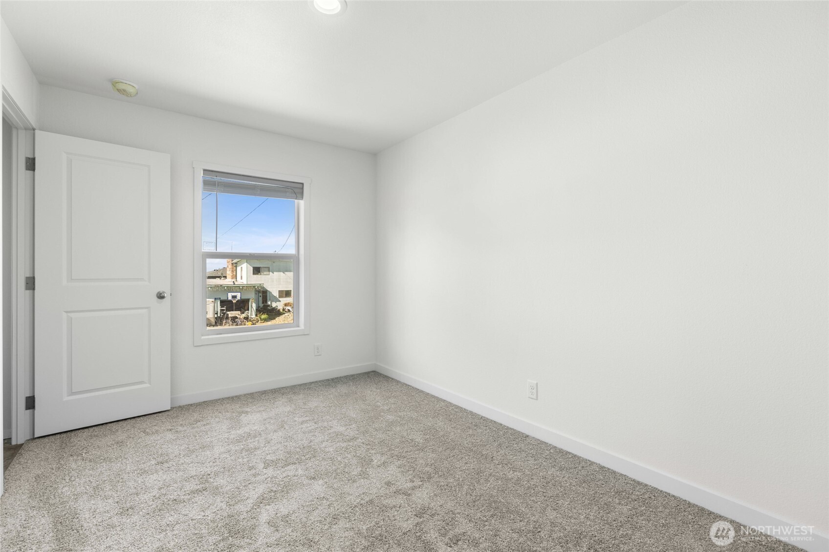 1243 Admirals Drive Property Photo 22