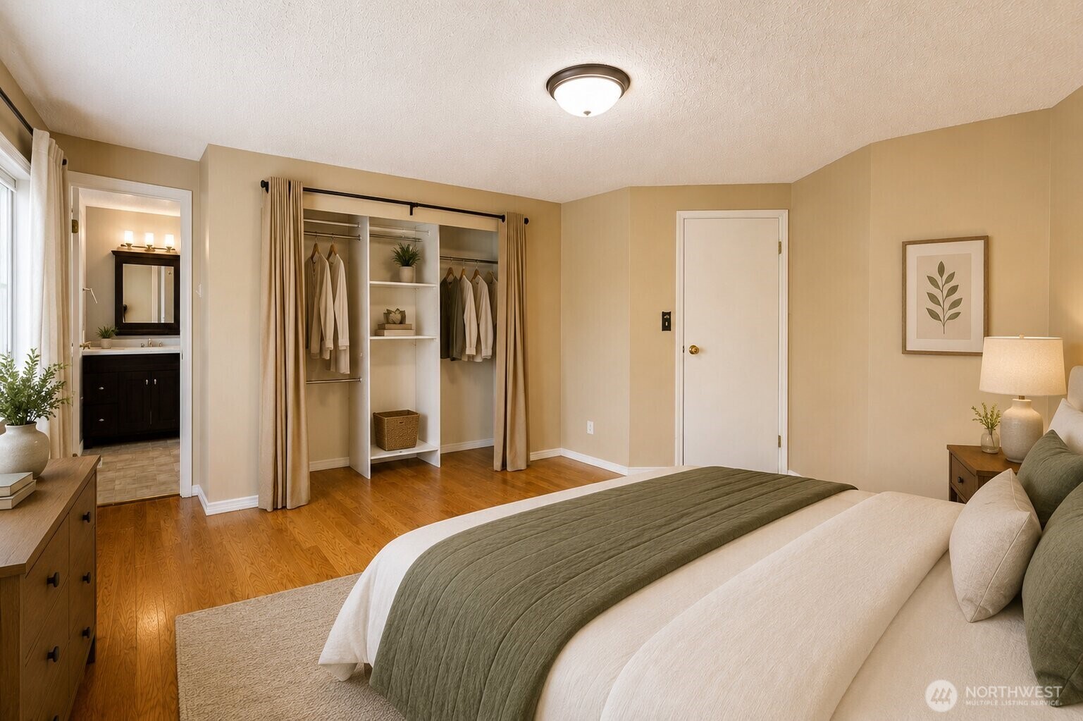 1636 Pierce Avenue Property Photo 10