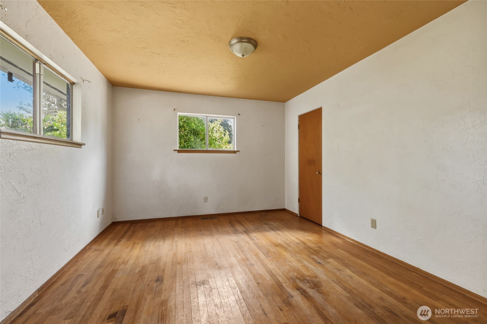 2130 Woodcrest Drive Property Photo 20