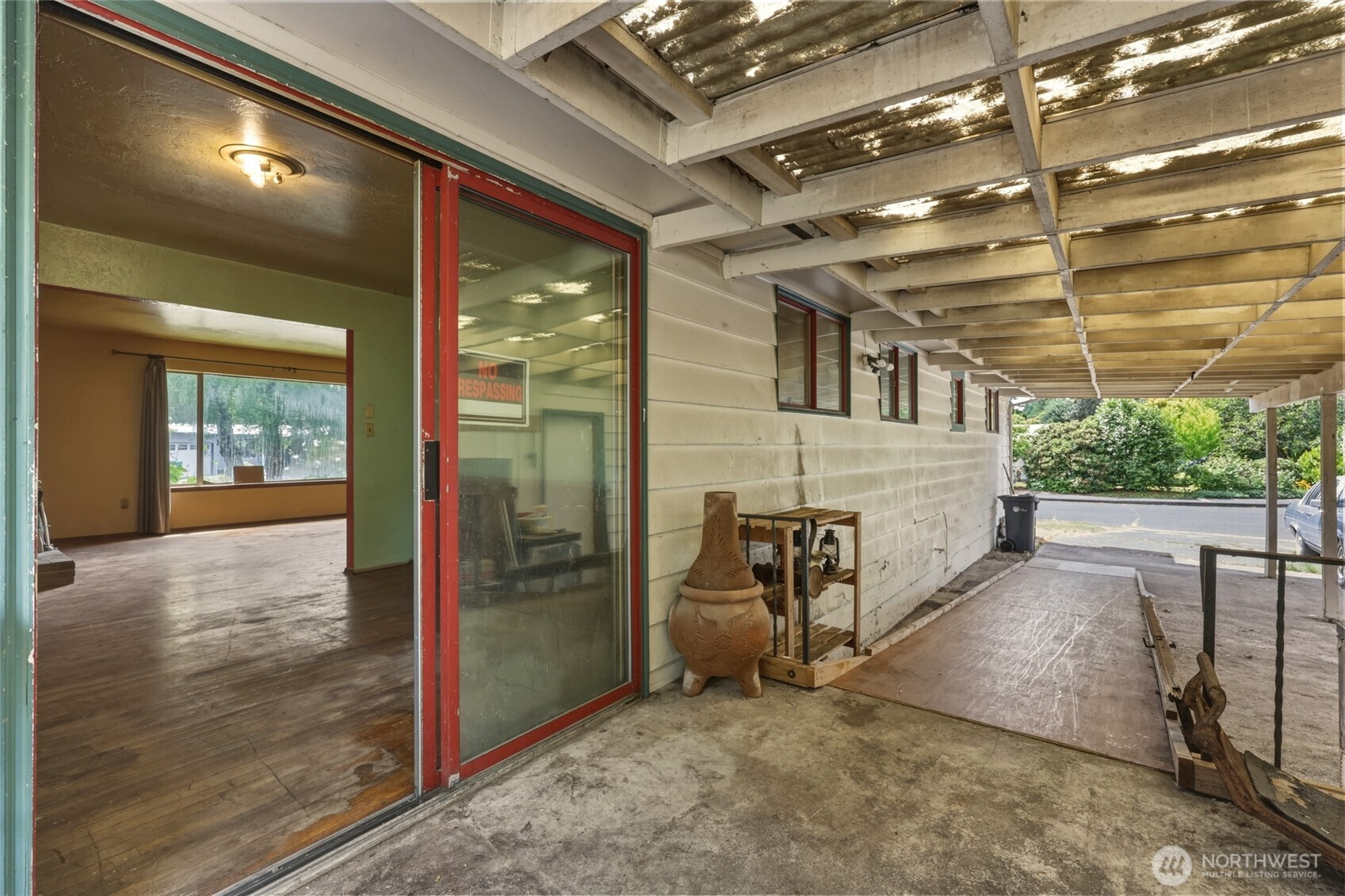 2130 Woodcrest Drive Property Photo 33