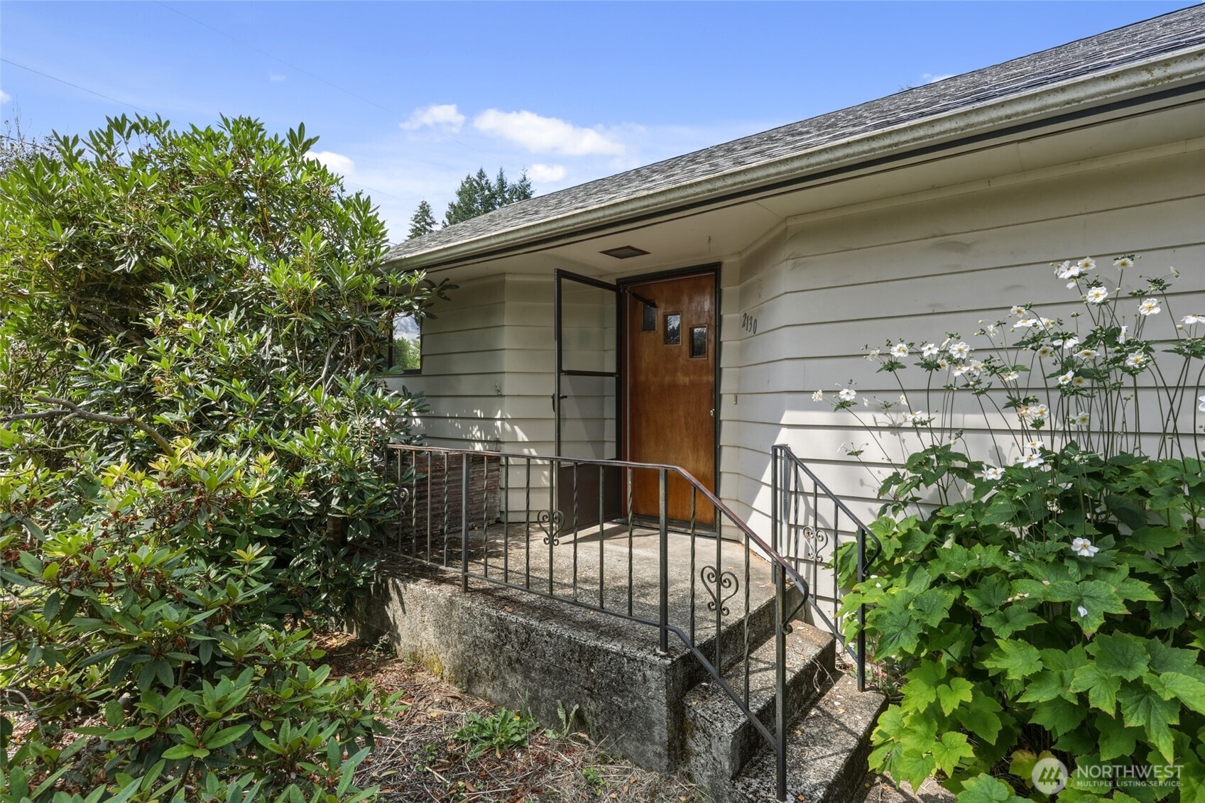 2130 Woodcrest Drive Property Photo 35