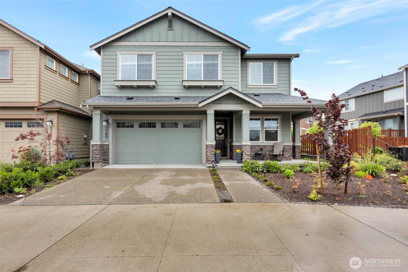 1703 14th Place Property Photo 2