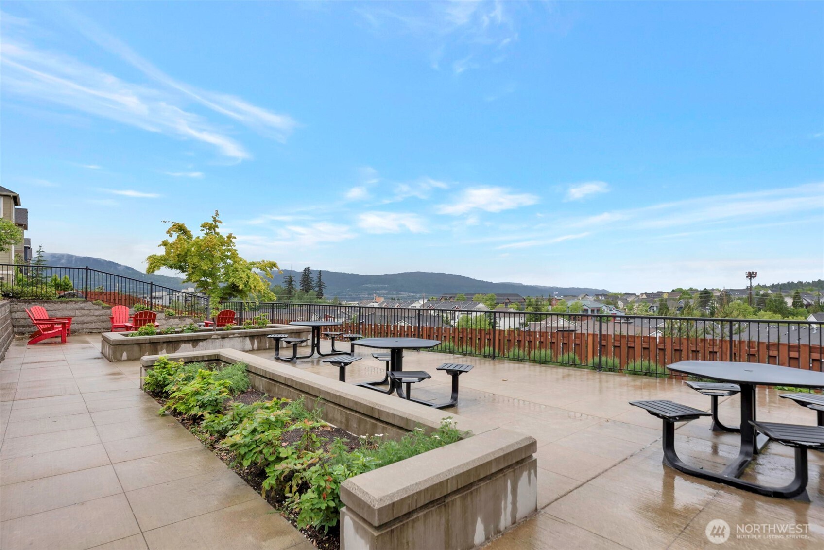 1703 14th Place Property Photo 4