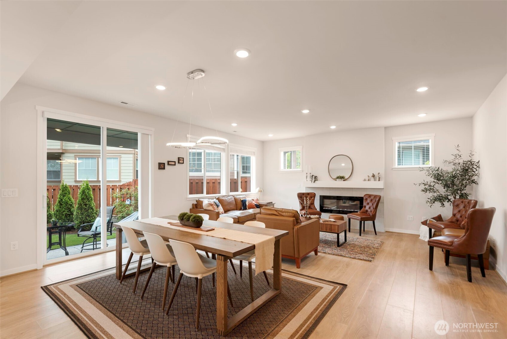 1703 14th Place Property Photo 5