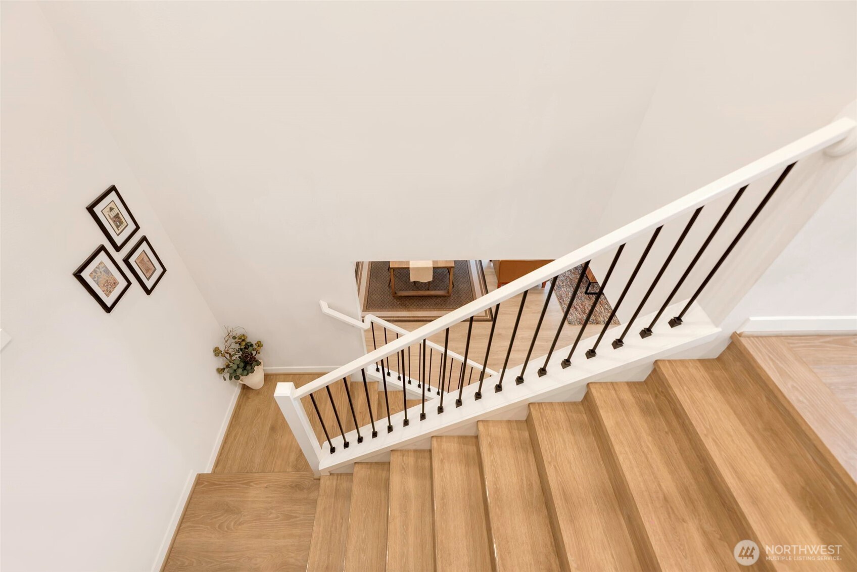 1703 14th Place Property Photo 13