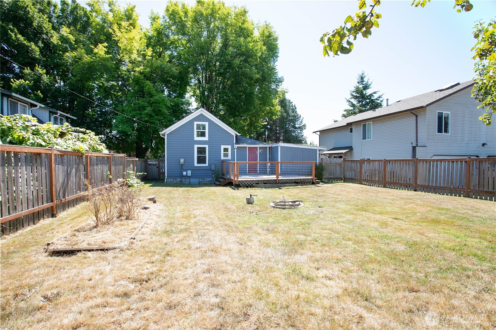 568 G Street Property Photo 21