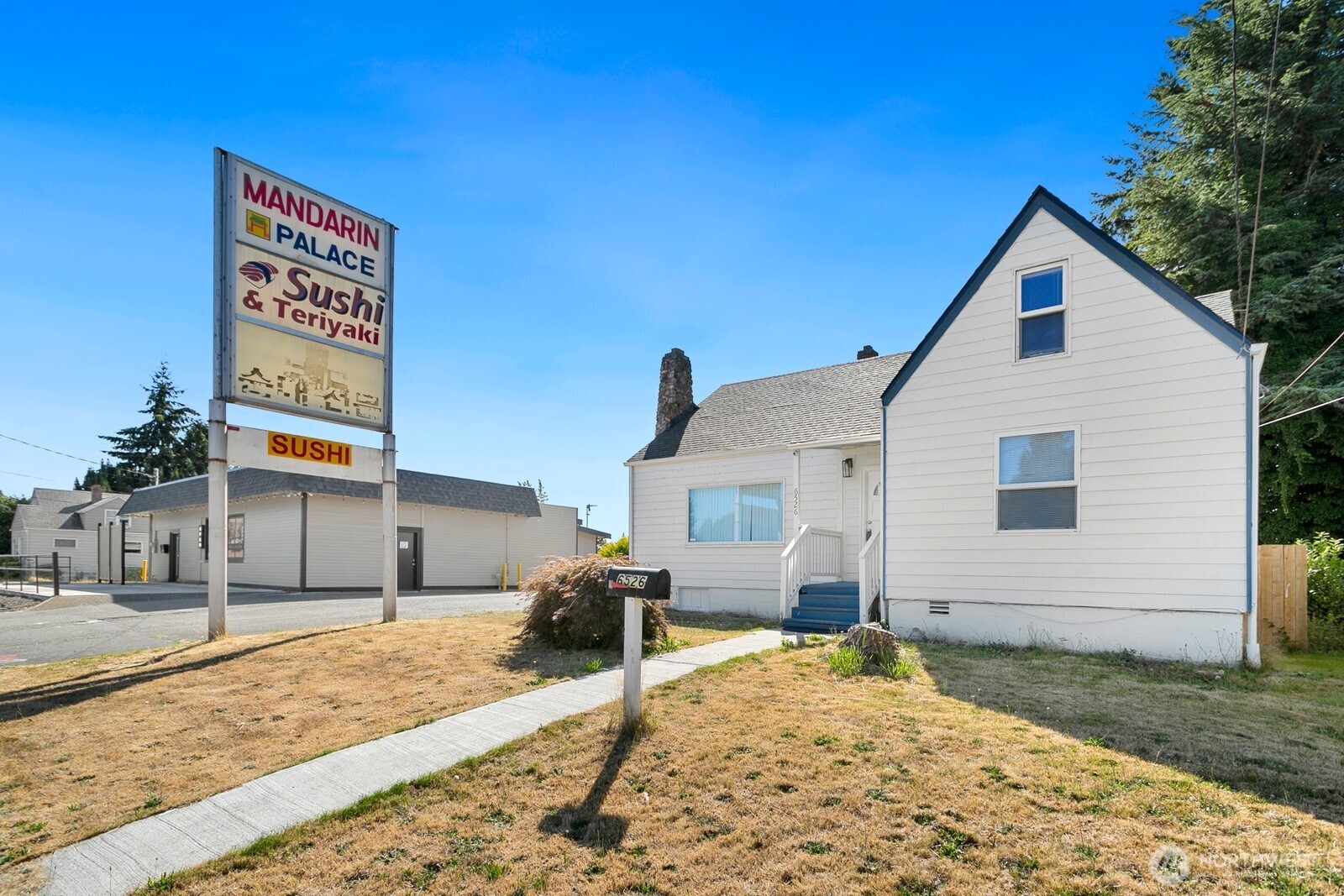 6526 Pacific Avenue Property Photo 2