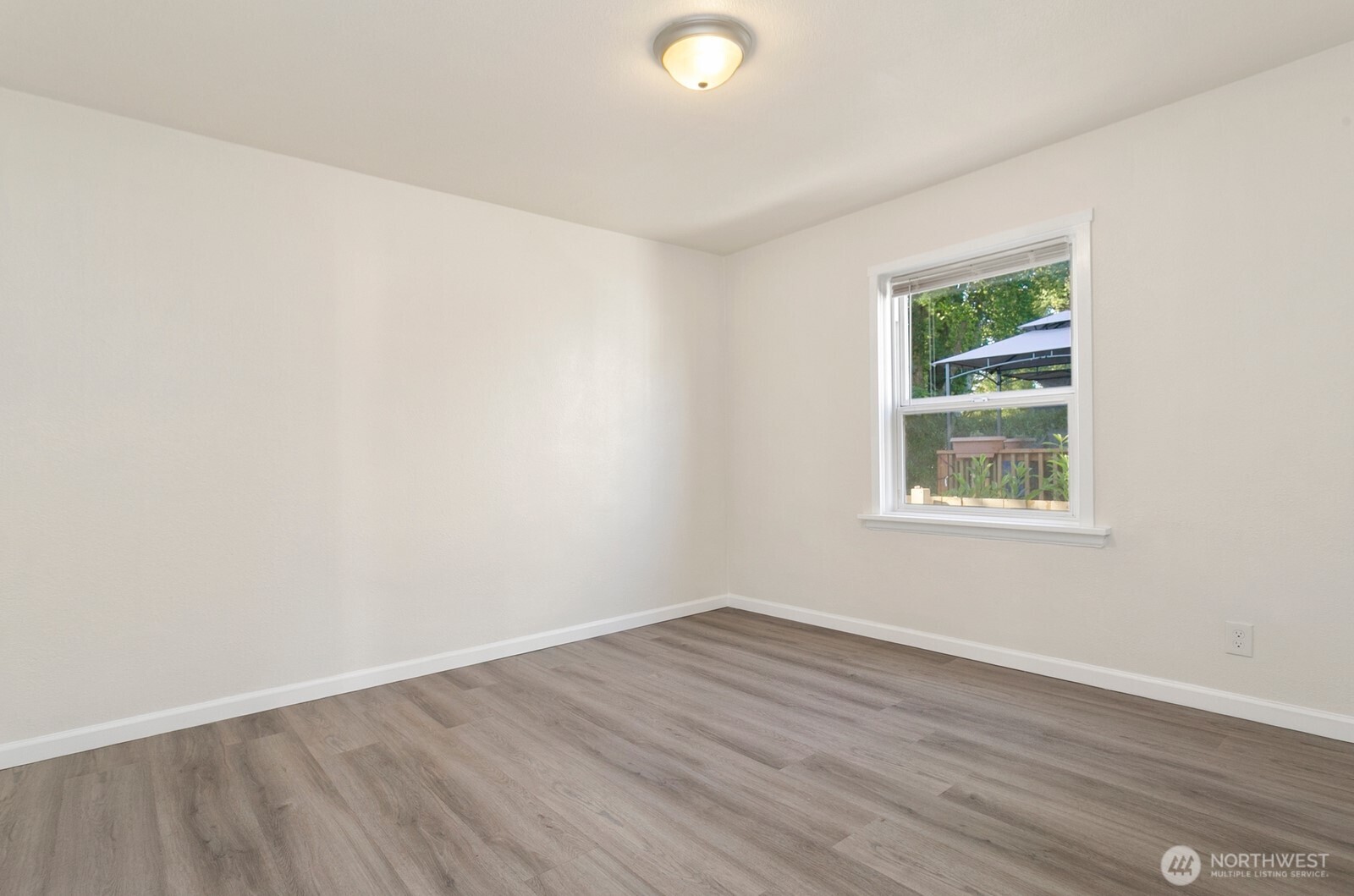 6526 Pacific Avenue Property Photo 14