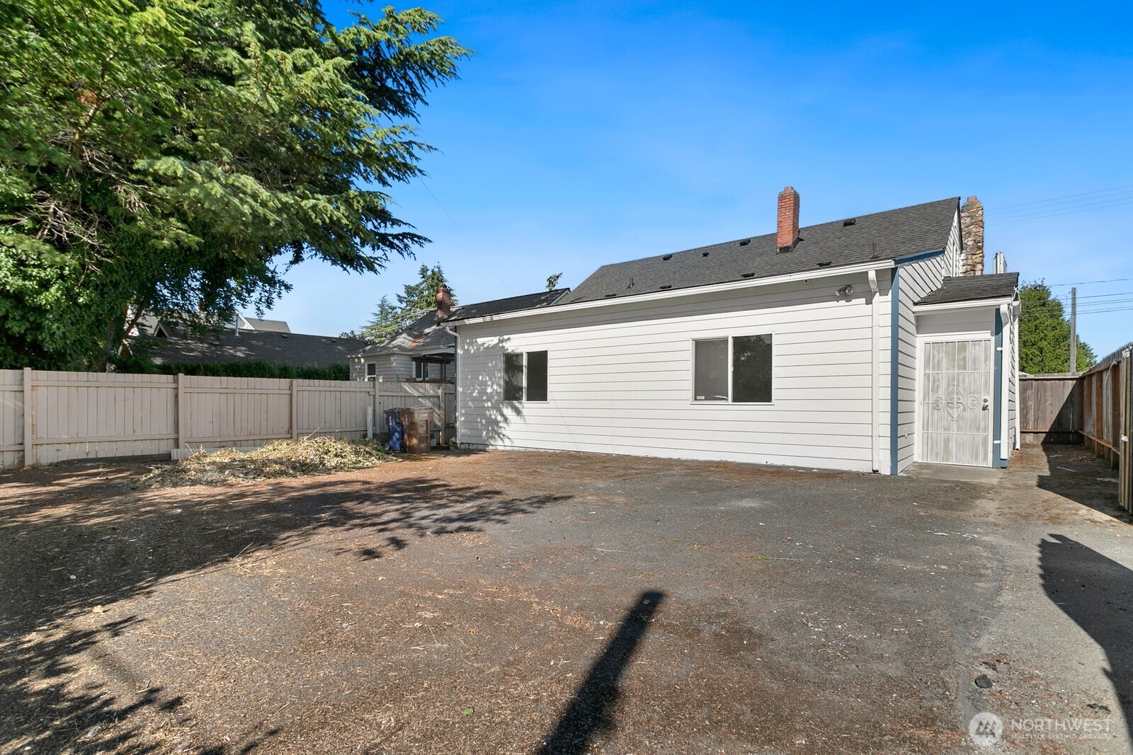 6526 Pacific Avenue Property Photo 24