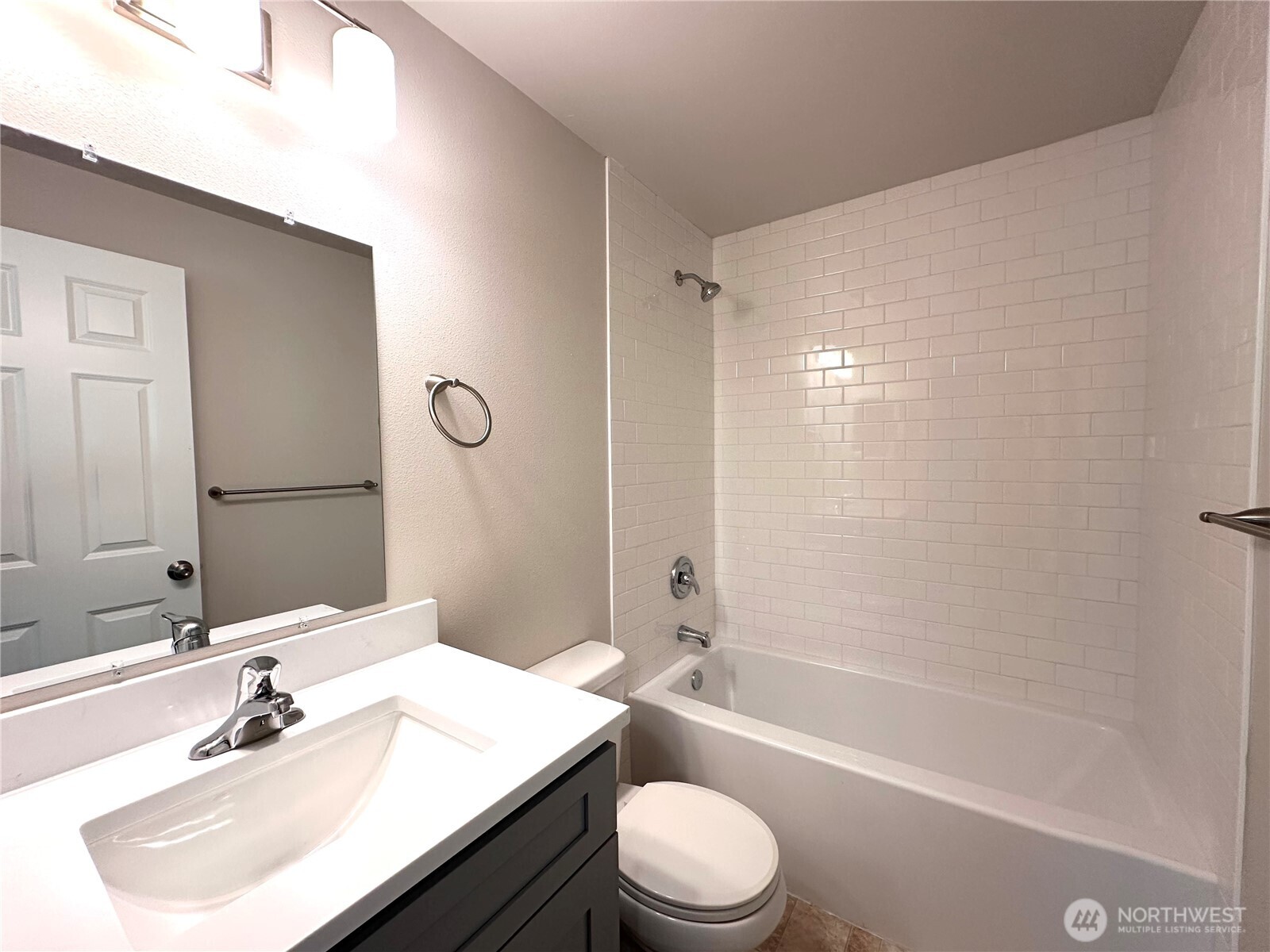 2020 Grant Avenue C301 Property Photo 12