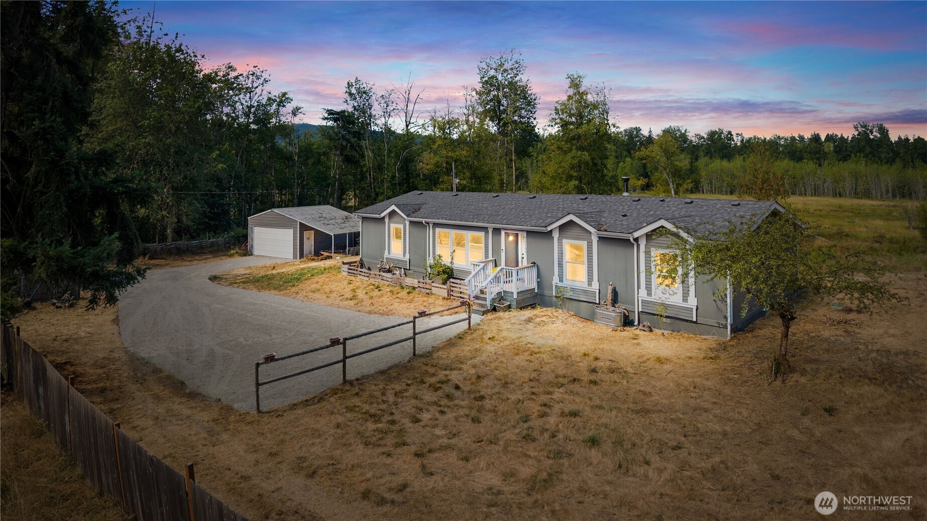 18109 Bald Hill Rd Se Property Photo 2