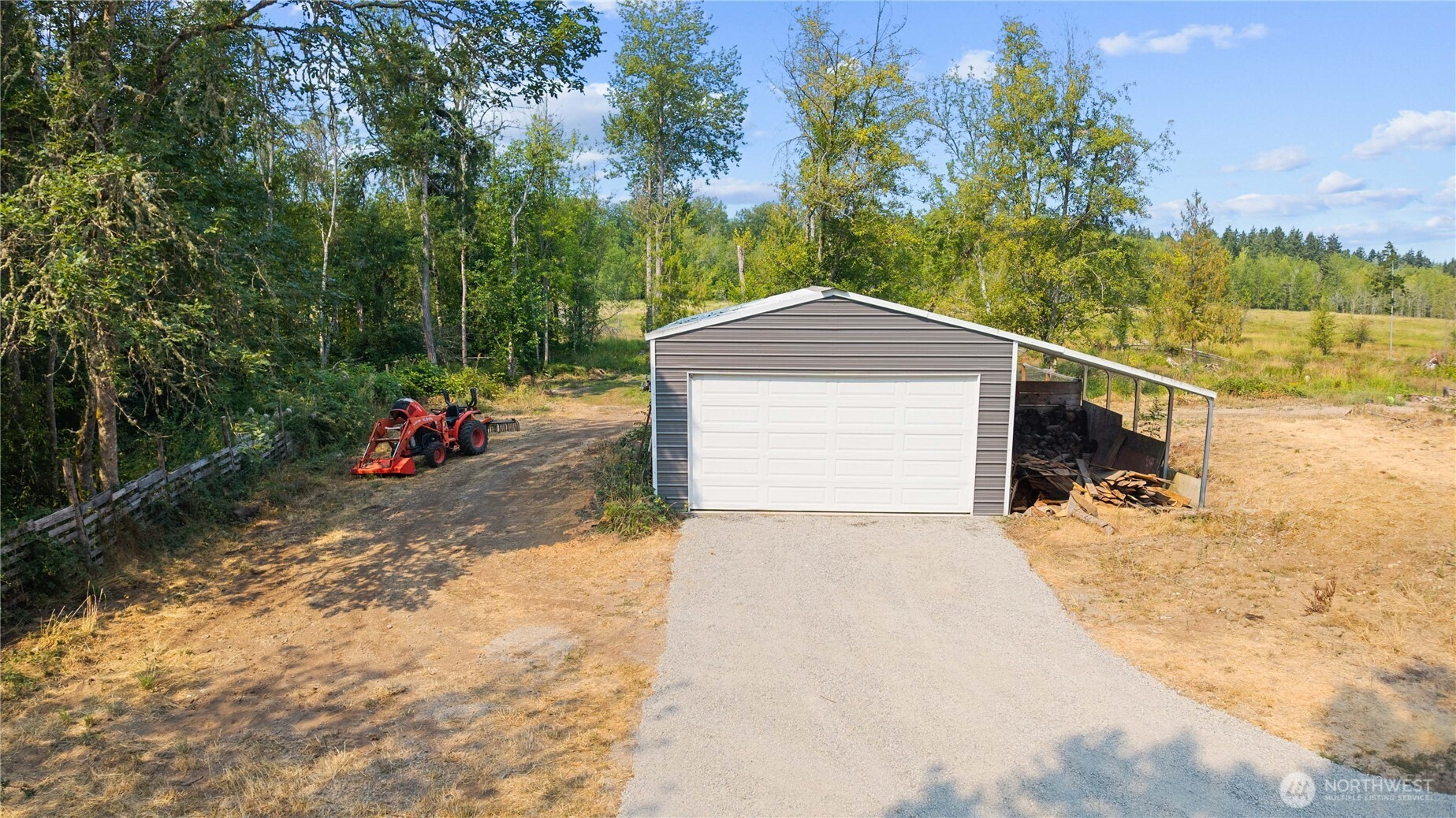 18109 Bald Hill Rd Se Property Photo 5