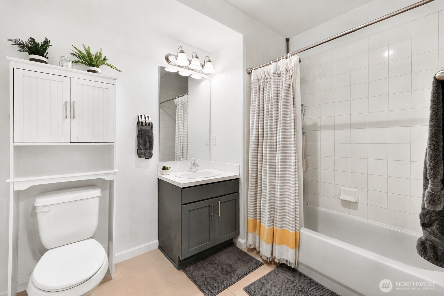 7322 Rainier Avenue 209 Property Photo 13