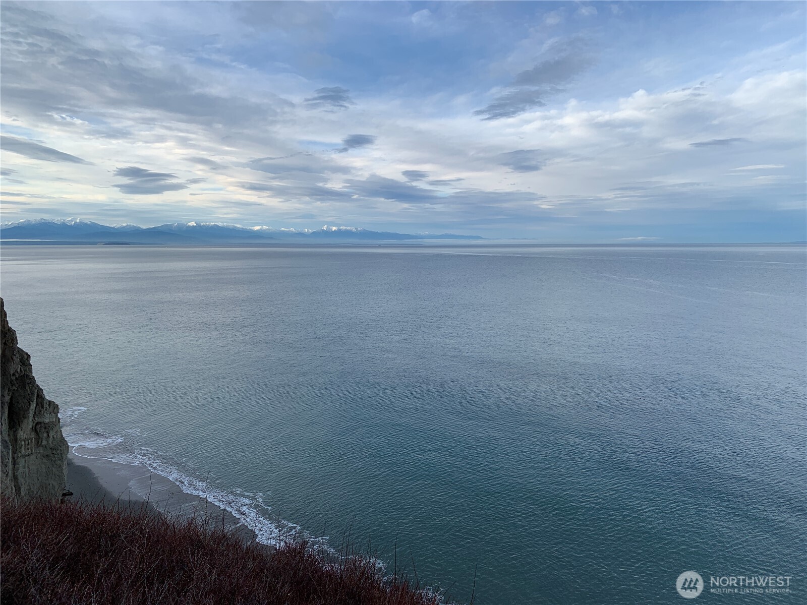 1399 W Beach Road Property Photo 8