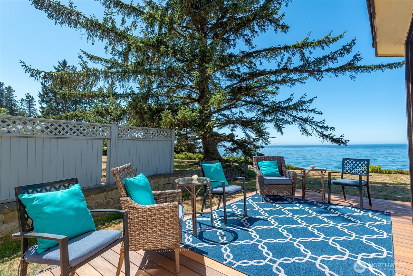 1399 W Beach Road Property Photo 32