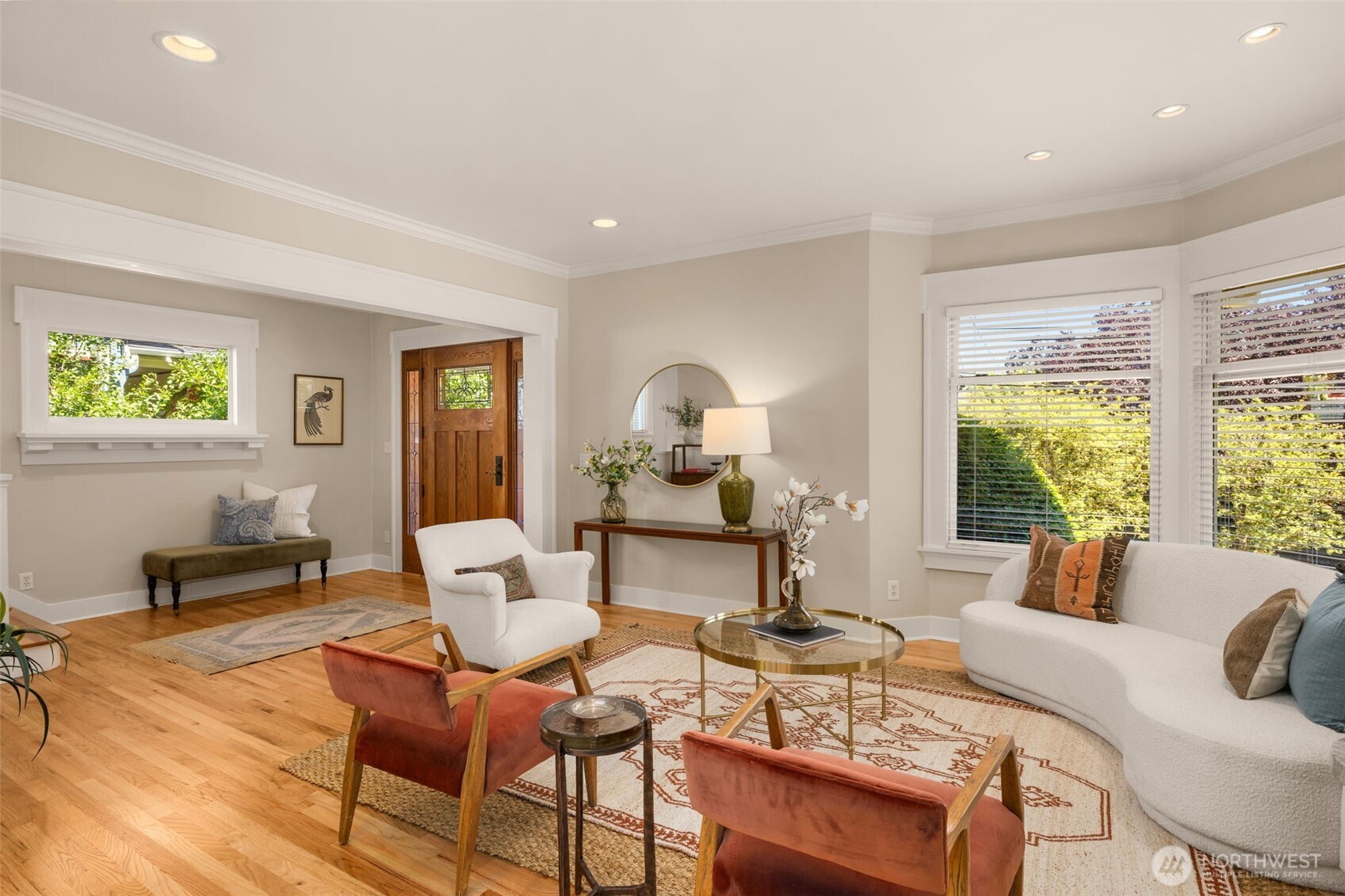 4549 Thackeray Place Property Photo 4