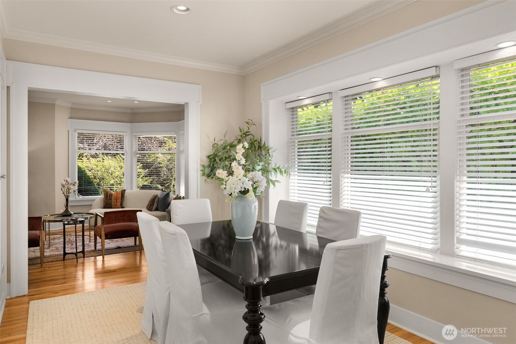 4549 Thackeray Place Property Photo 7